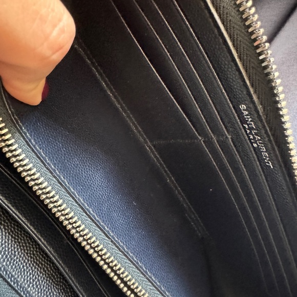 Authentic ysl wallet - Picture 5 of 11